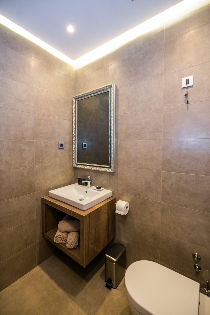 Teatro Suite&Rooms Fiume Esterno foto