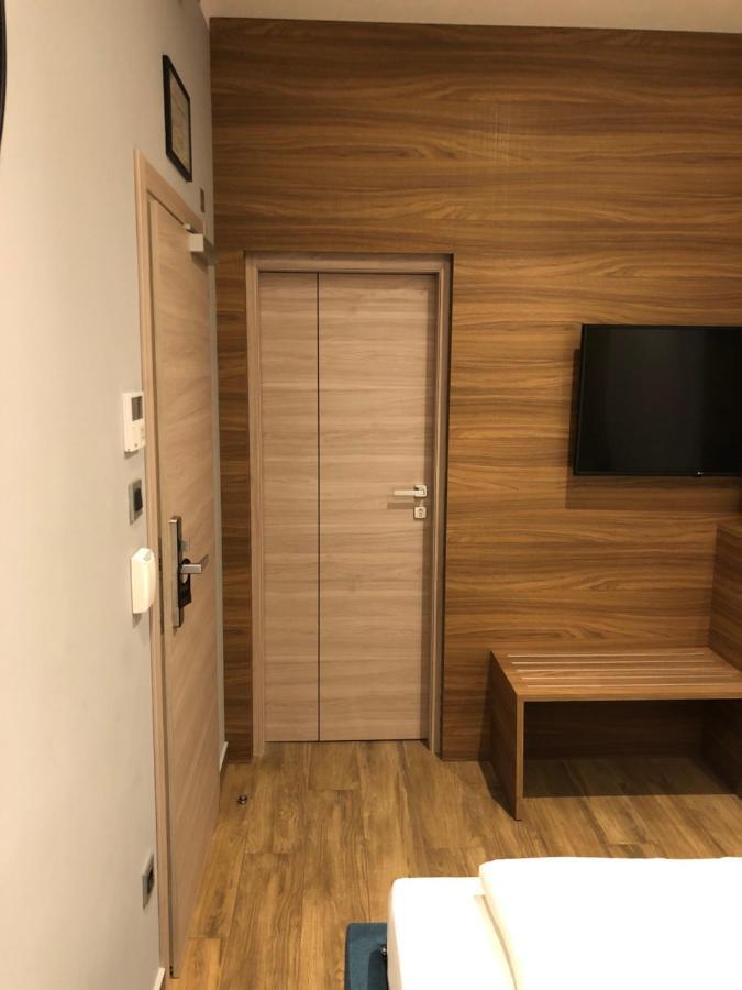 Teatro Suite&Rooms Fiume Esterno foto